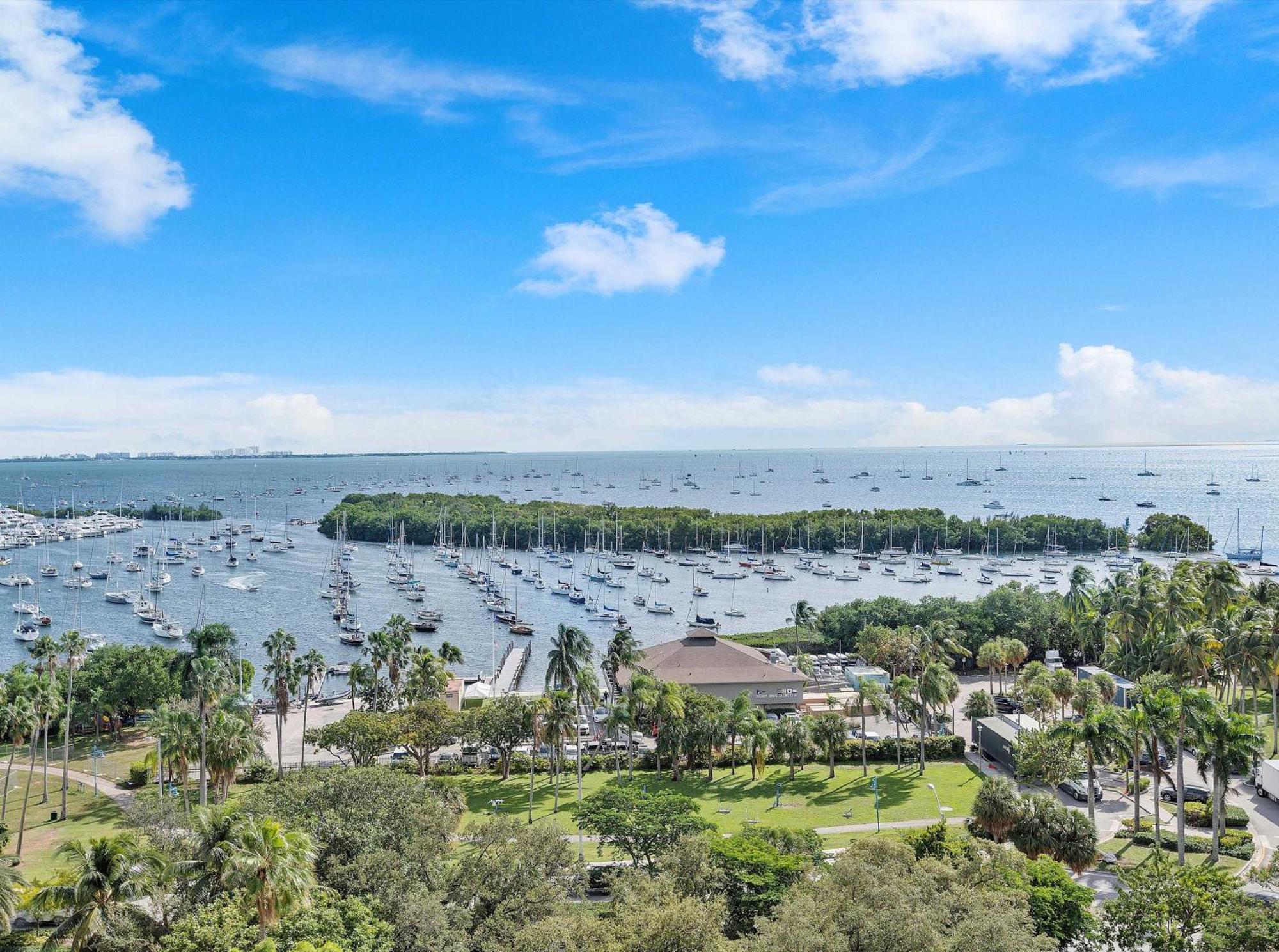 Apartment Mvr-the Ultimate Escape W-skyline Views *